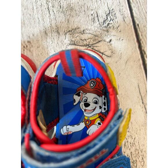 PAW PATROL Boy’s Lighted Open Toe Sandals / Size: 7 - Picture 12 of 12